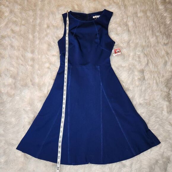 New Trina Turk Delphine Cutout Ponte Fit & Flare Dress - Picture 9 of 13